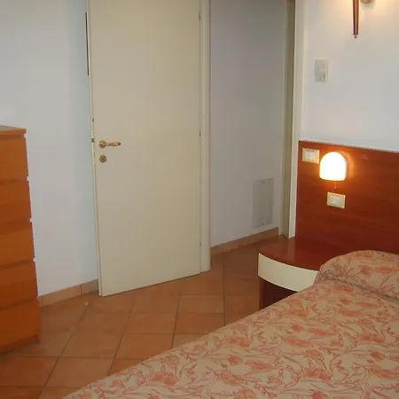 Le Saline Ξενοδοχείο με διαμερίσματα 4*