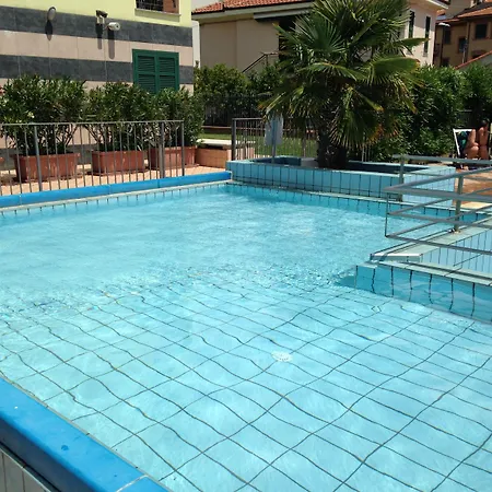 Aparthotel Le Saline 4*