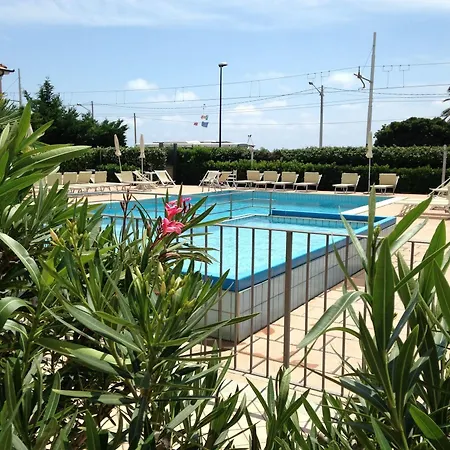 Hotel apartamentowy Le Saline Borgio Verezzi